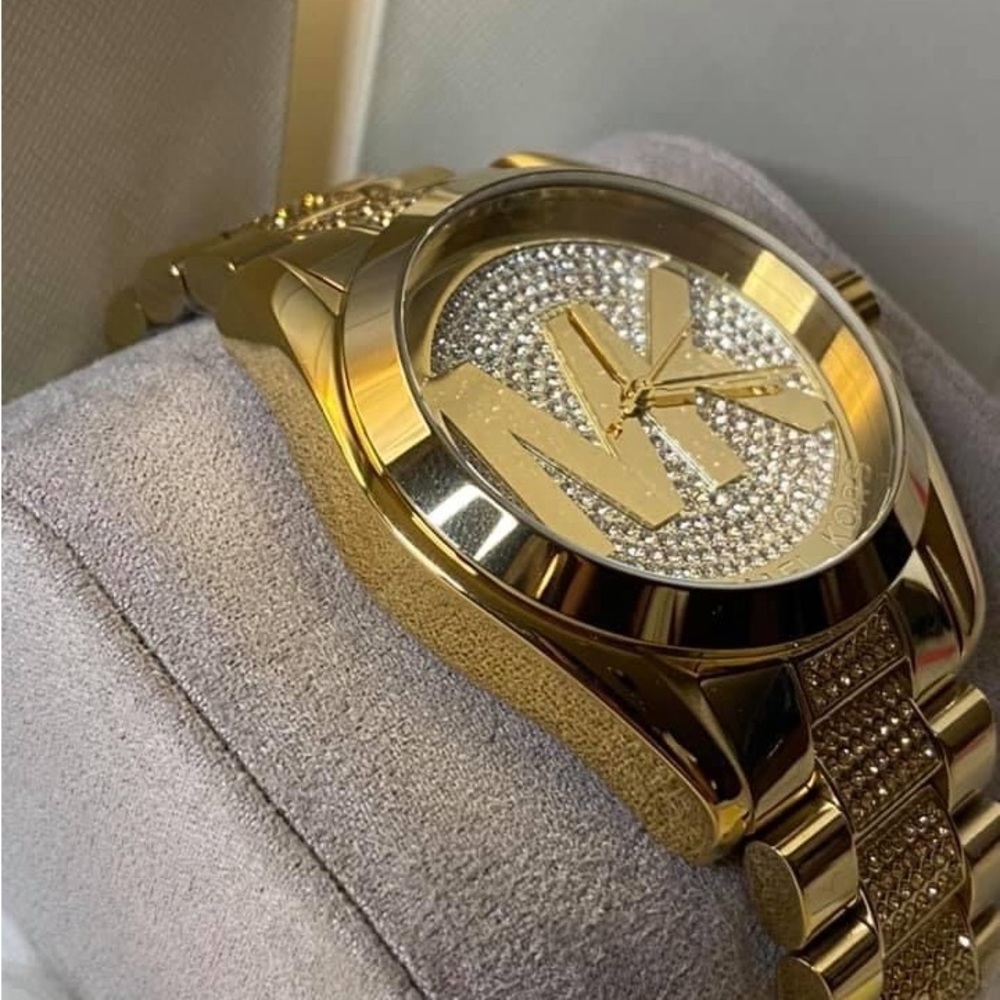MK6487 - Michael Kors Women’s Bradshaw Gold-Tone Watch - Picture 7 of 13